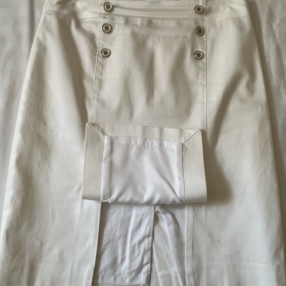Jones New York White A-Line Skirt with Button Detail - Picture 3 of 5